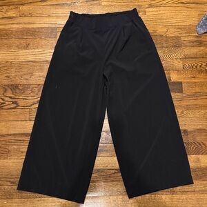Athleta Black Cropped Pants